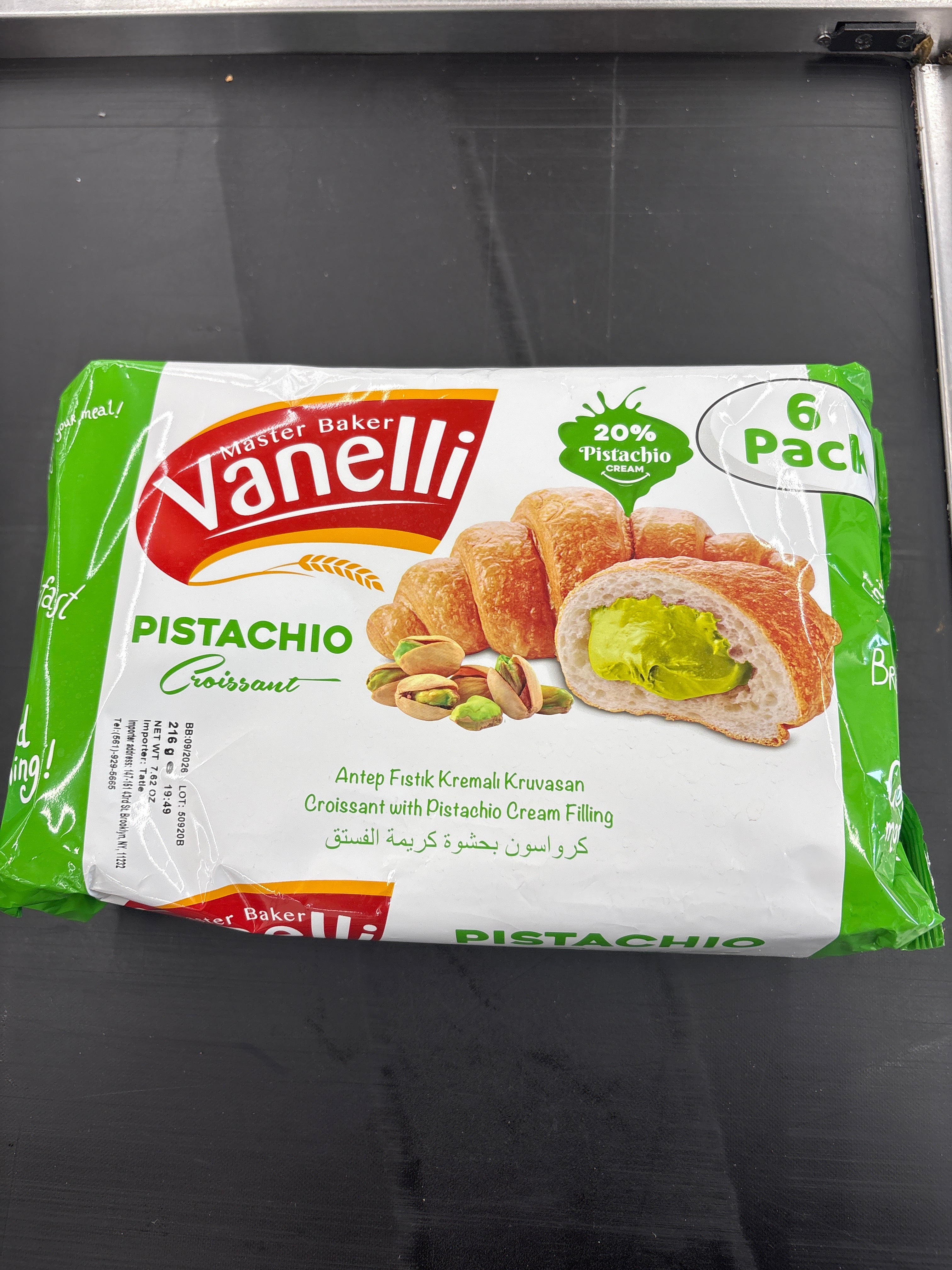 Vanelli pistachio croissant