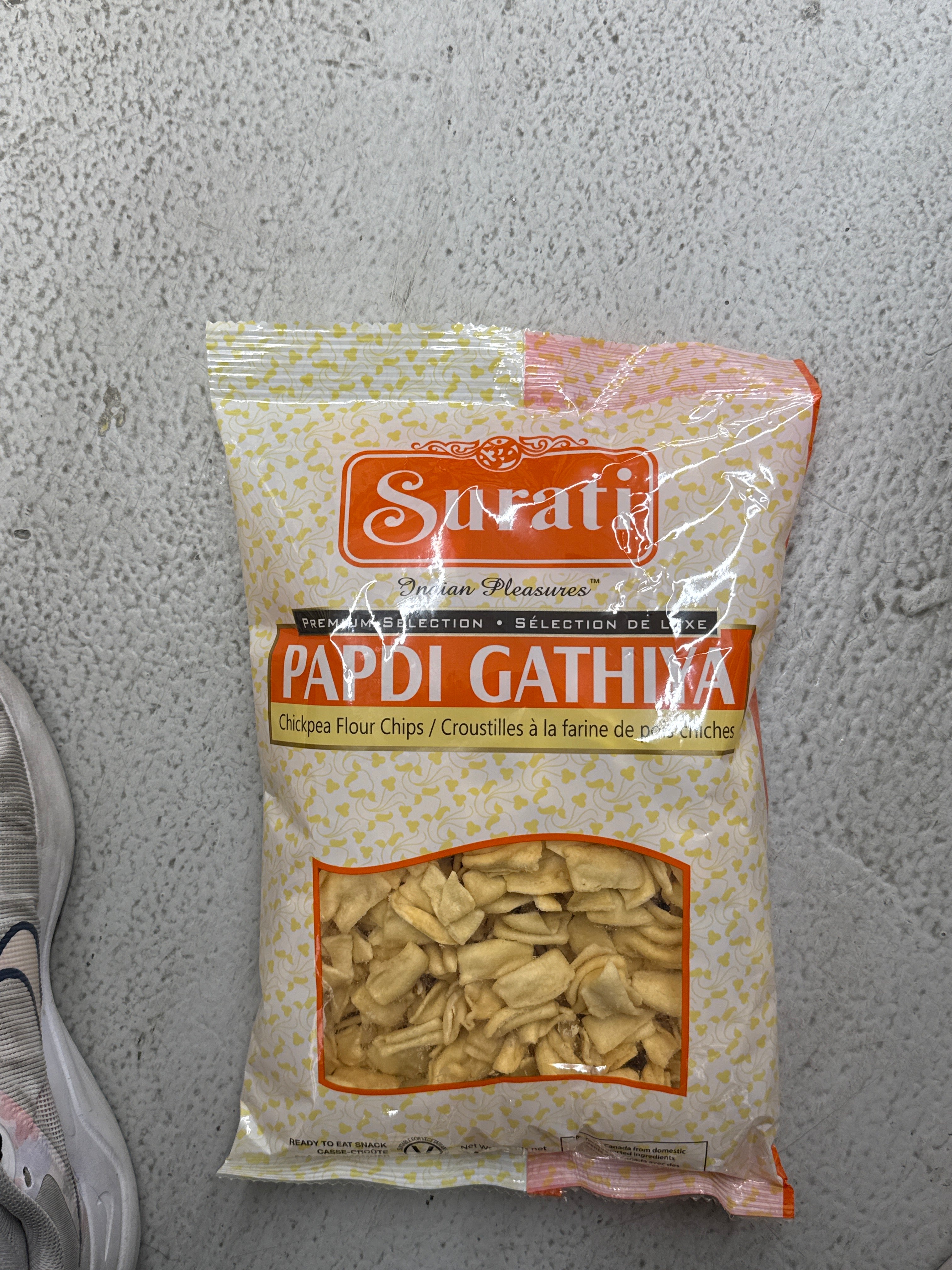 Surati Papdi Gathiya