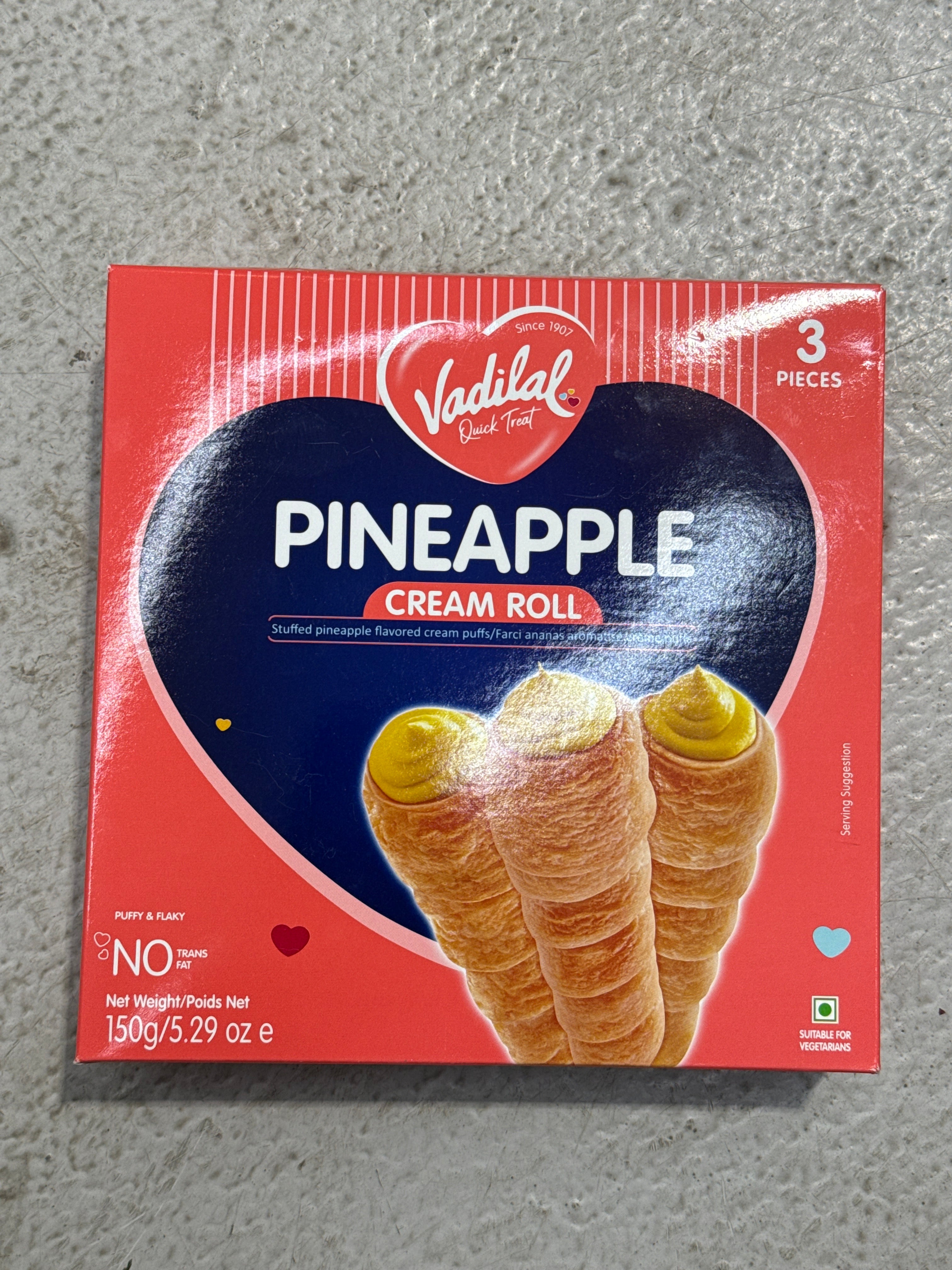 Vadilal Pineapple Cream roll