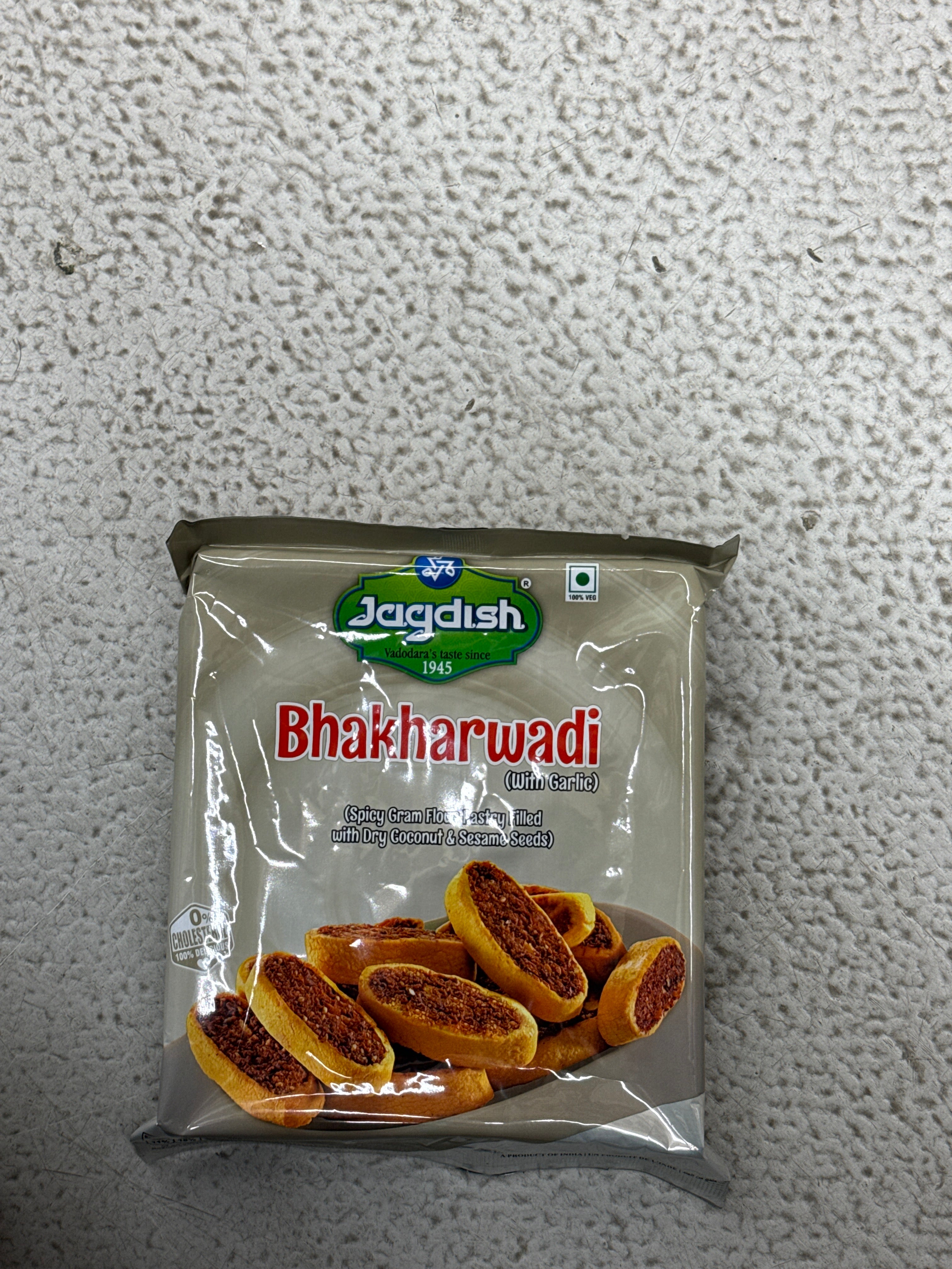 Jagdish Bhakharwadi (With garlic)