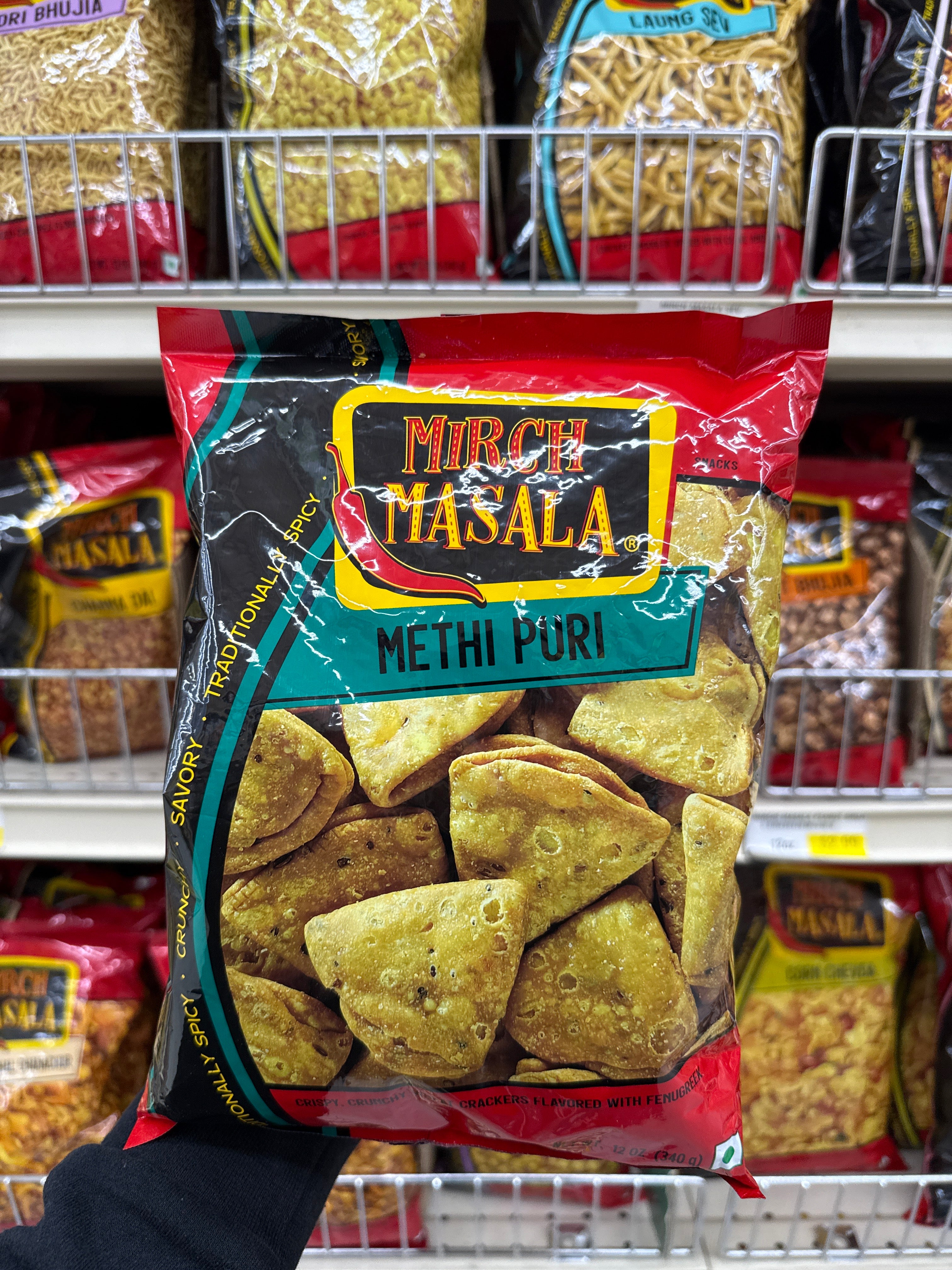 Mirch Masala Methi puri