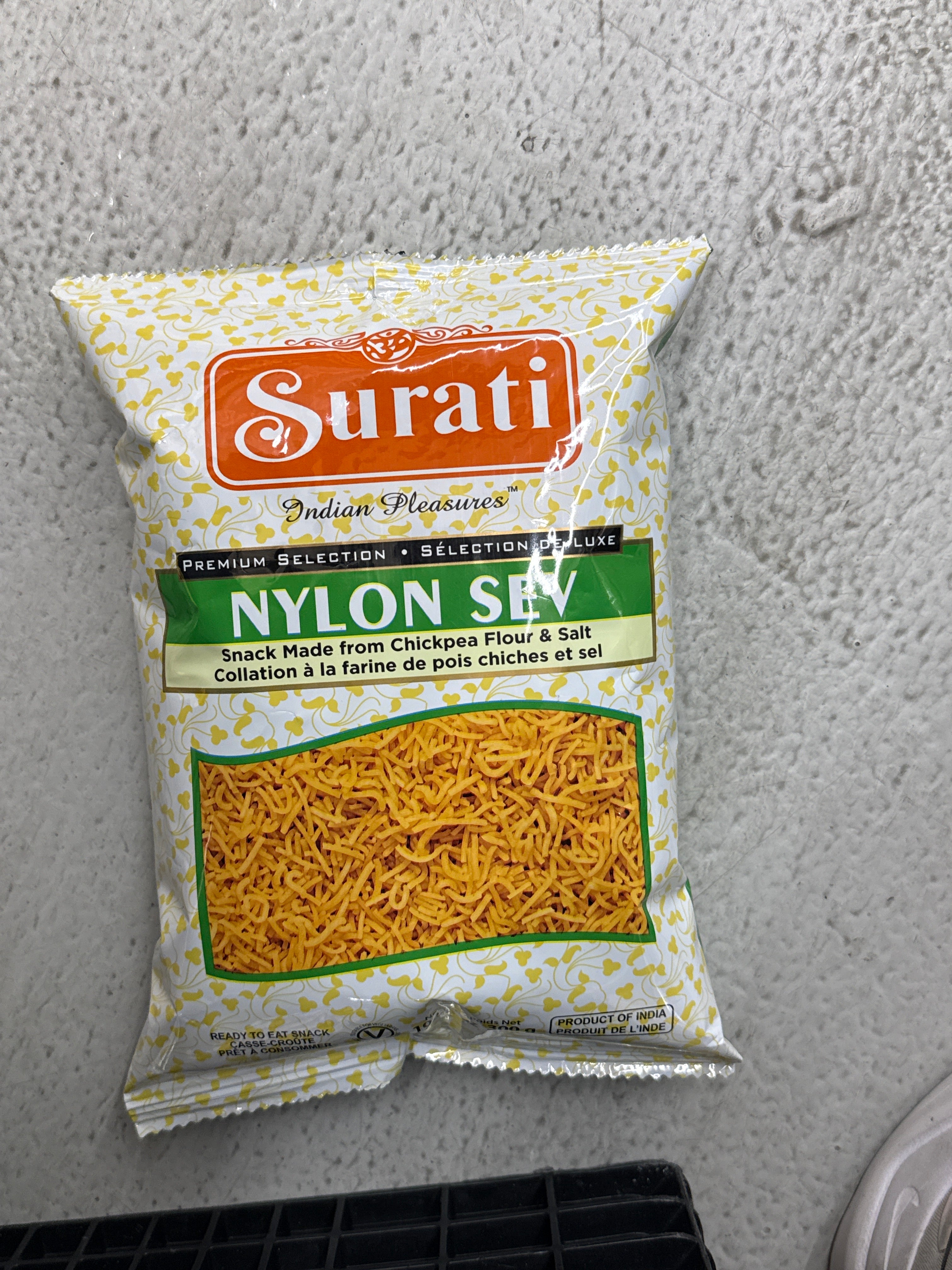 Surati Nylon Sev
