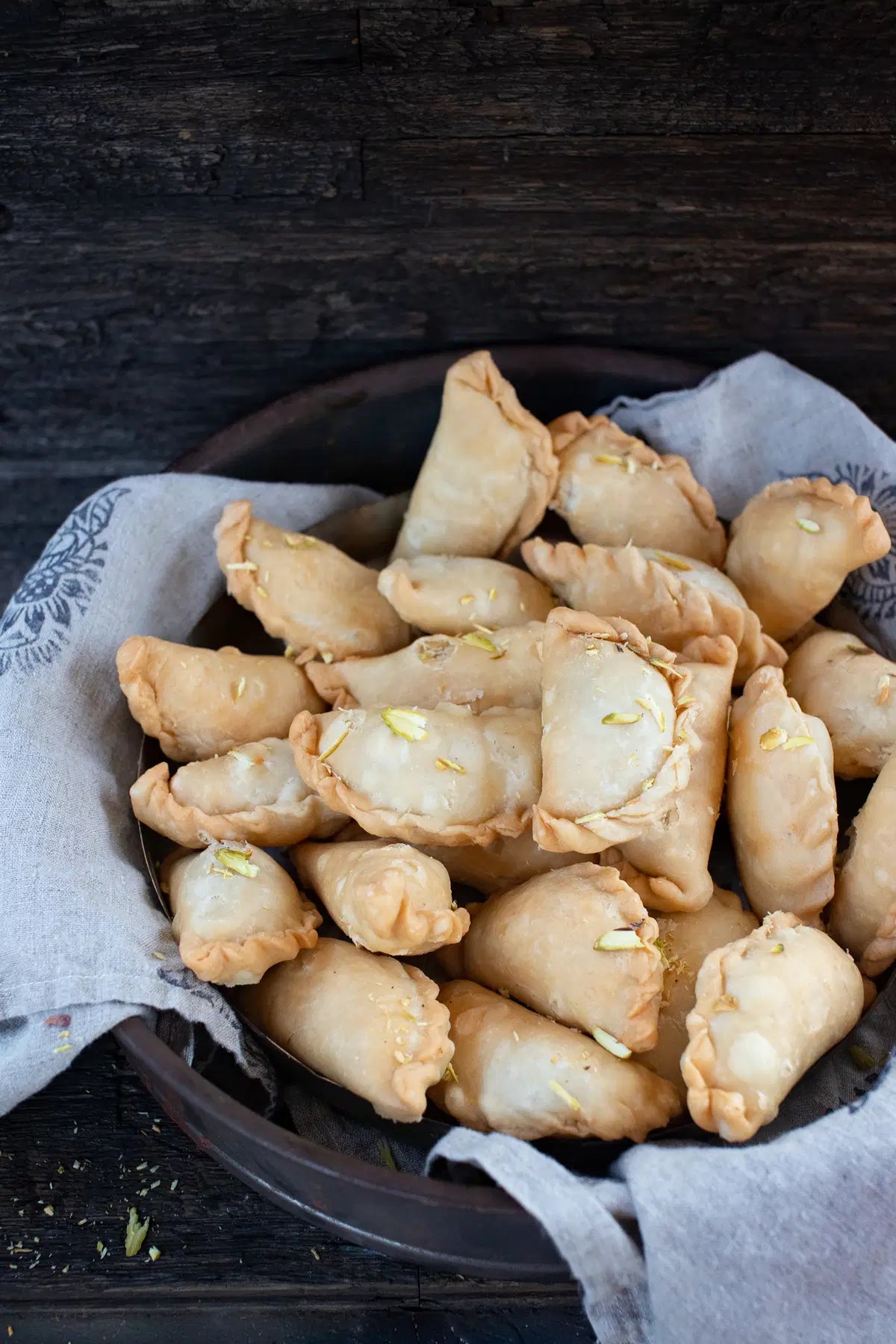 Gujarati Ghugra